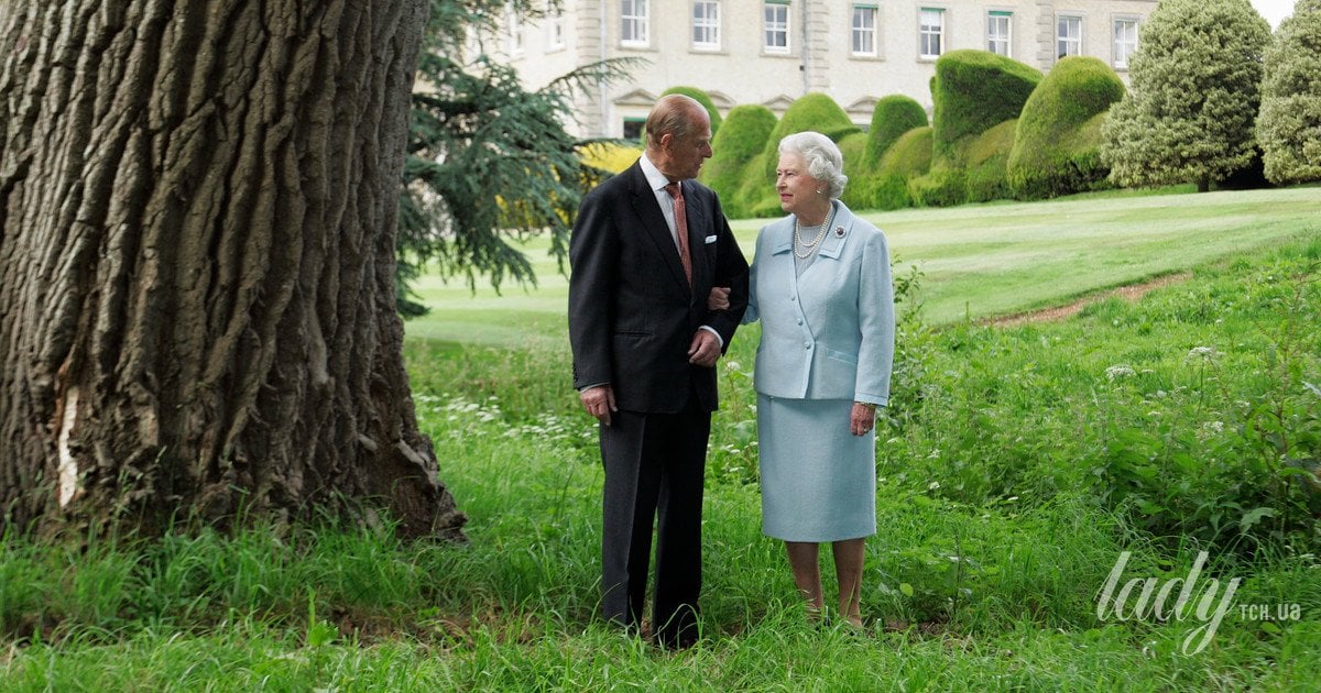Принц Филипп и королева Елизавета II