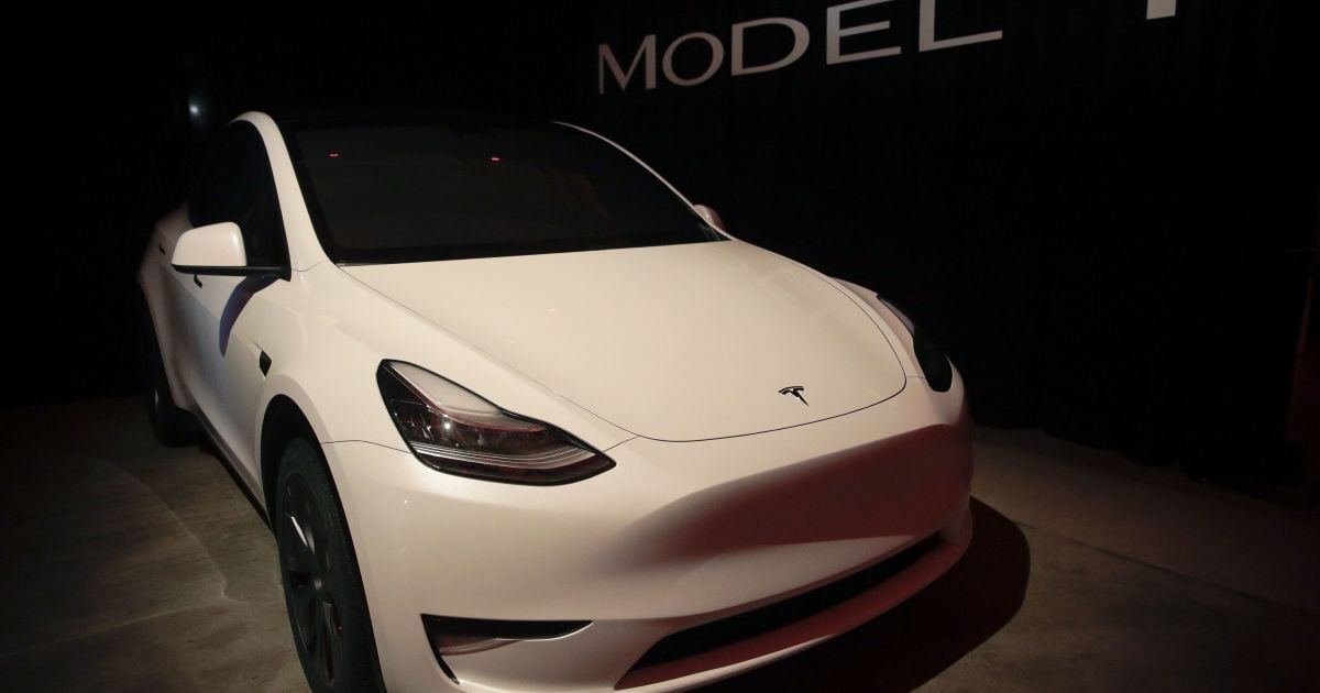 Эксперты назвали топ-10 электромобилей 2020 года