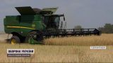 Ракеты над комбайнами: днепропетровские аграрии собирают зерно, несмотря на опасность обстрелов