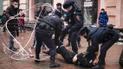 Массовые протесты за Навального: в России задержали рекордные 5 тысяч человек