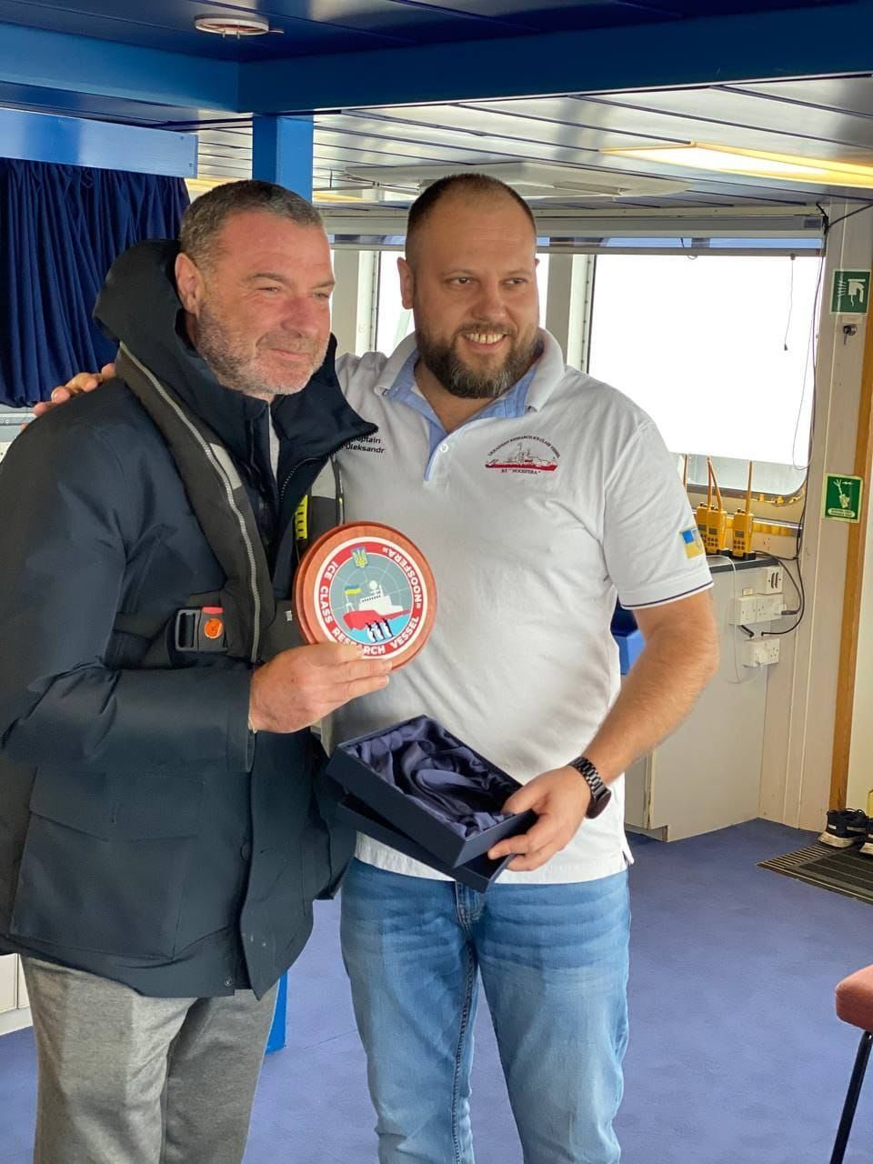 Лиев Шрайбер на украинском ледоколе / © facebook.com/AntarcticCenter