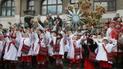 На Різдво у Львові співали колядки і спускали "ангелів" на землю