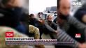 Новини світу: у Грузії затримали озброєного чоловіка, який увірвався до відділення банку