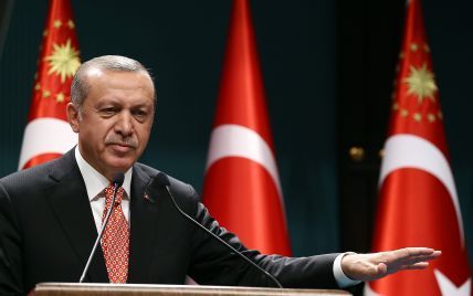 Скандальна закупівля Туреччиною зброї РФ. Ердоган прокоментував чутки про можливий вихід з НАТО