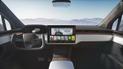 На бортовому комп'ютері електромобілів Tesla тепер можна грати у відеоігри, це вже викликало занепокоєння