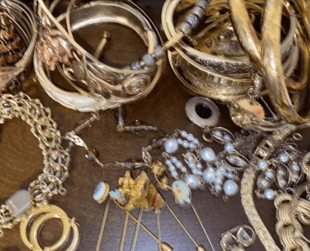 Знахідка на секонд-генді / © Reddit