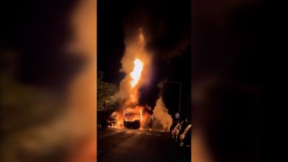 У Франції влаштували протести після вбивства поліцейськими підлітка за відмову зупинити авто