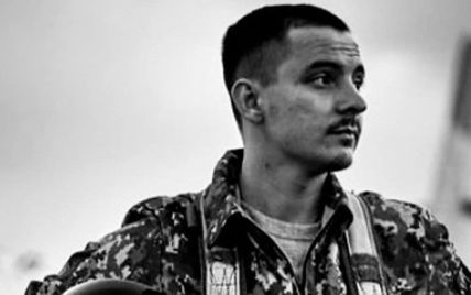 Отводил подбитый самолет от жилых домов: в Донецкой области погиб 24-летний летчик-герой