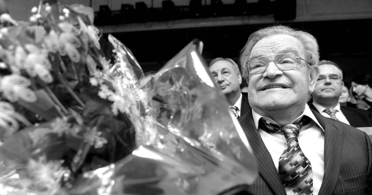 В Москве скончался известный писатель и поэт Фазиль Искандер