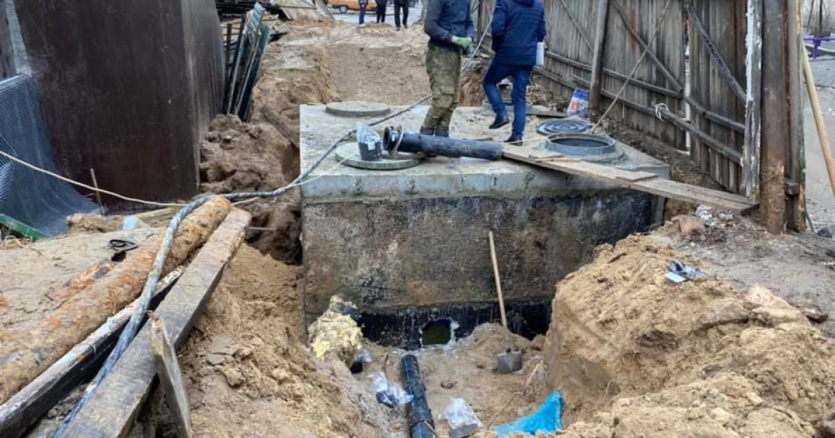Виконання будівельних робіт з реконструкції будинку на бульварі Кольцова, 24-а