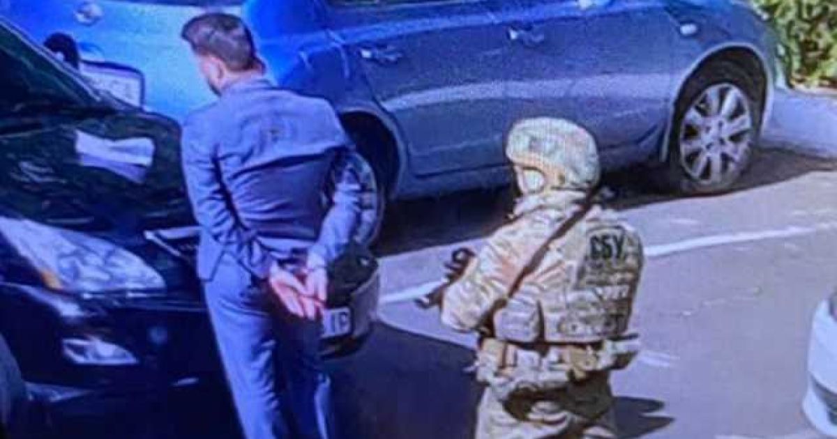 Погорів на хабарі: СБУ затримала главу Одеської митниці - ЗМІ