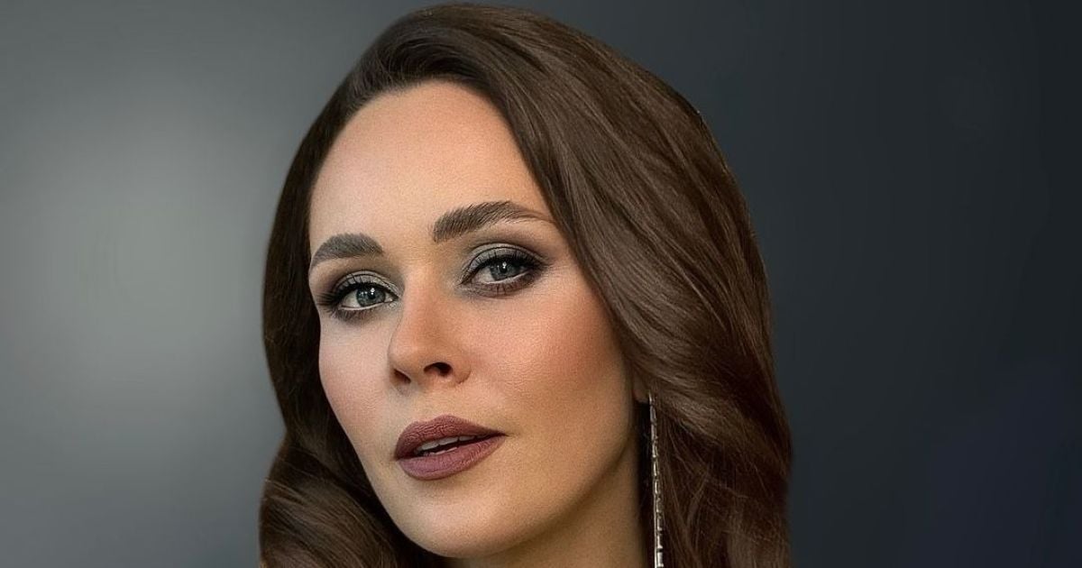 Юлия Санина