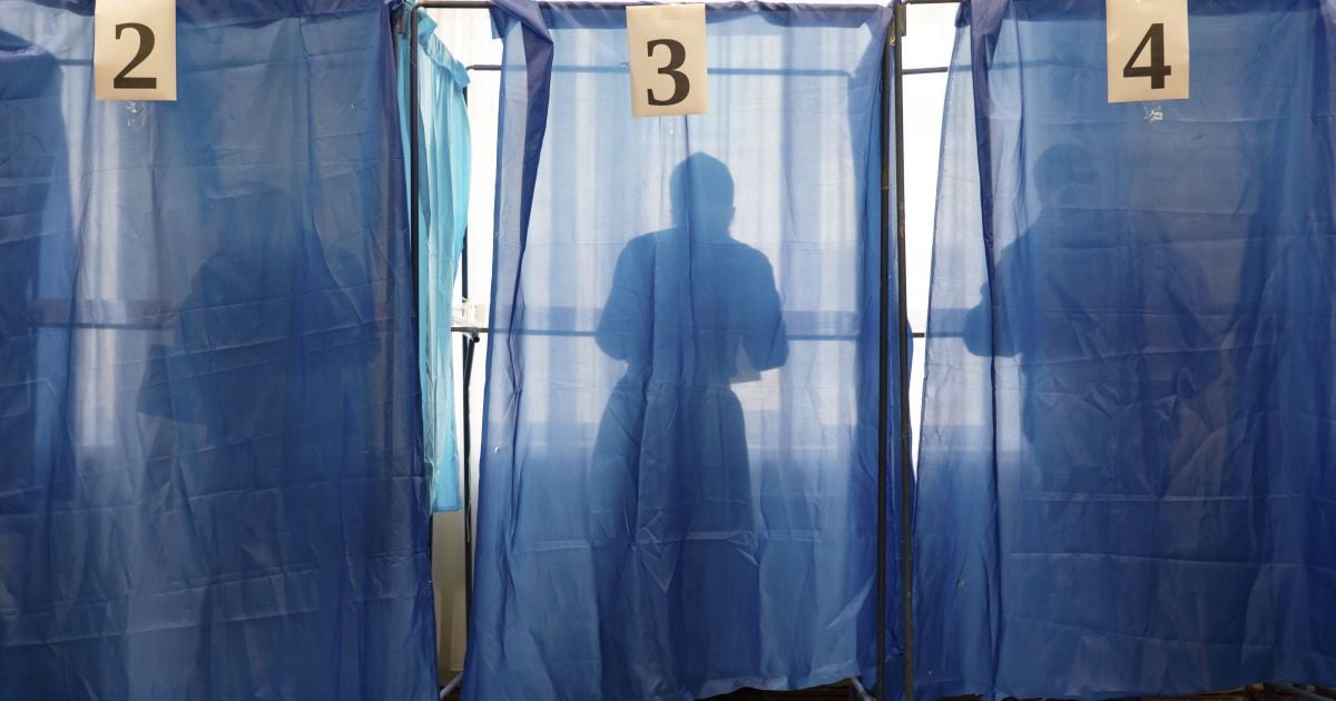 Місцеві вибори 2020: чому у першому турі тотально перемогли старі обличчя і де в другому буде найгарячіше