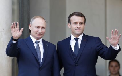 Путин пожаловался Макрону на Киев, обвинив в "выборочном соблюдении Минских соглашений"