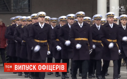 Двум украинским пленным морякам присвоили офицерские звания