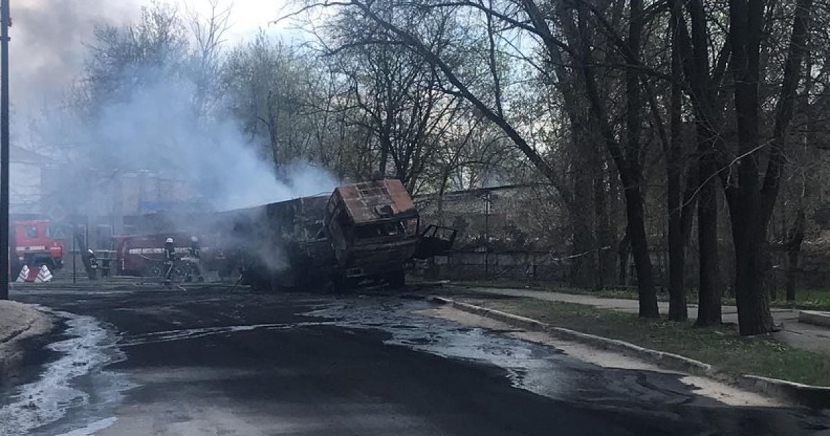 У військовій частині в Рубіжному спалахнула пожежа: є постраждалий