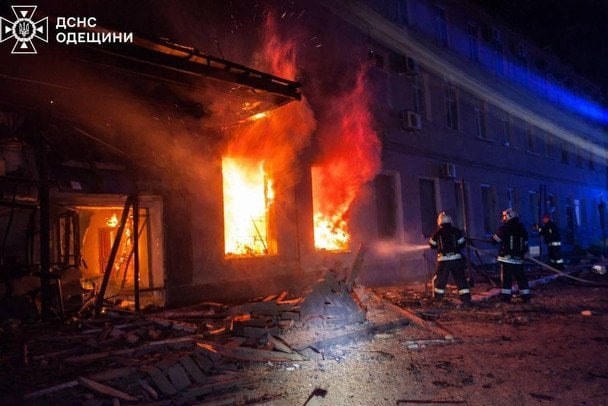 Ворог влаштував нічний терор у найбільшій області України: куди 