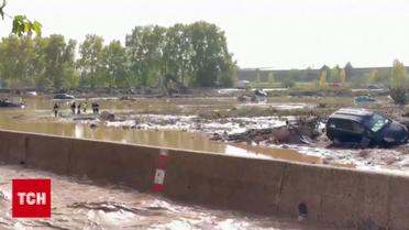 140 жертв та вода до дахів! Руйнівний паводок в Іспанії шокував світ!