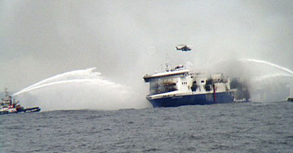 Людей на гелікоптерах доправляють до лікарень