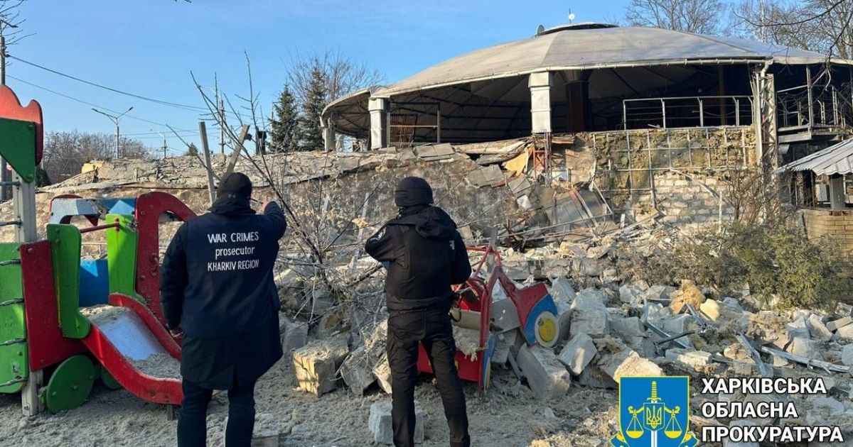Разрушение в Харькове в результате дроновой атаки в ночь на 28 марта