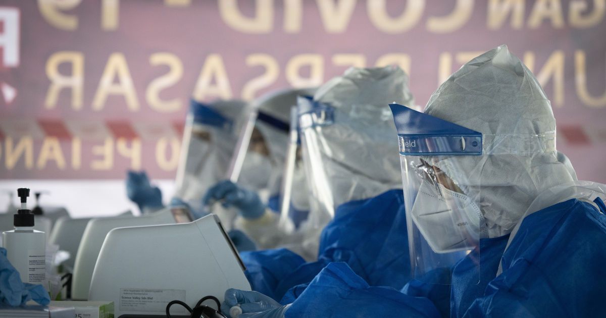 Вже найближчими тижнями: у Німеччині попередили про наближення найважчої фази коронавірусу