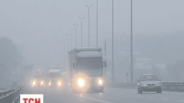 Через пожежу на торфовищах Київ обмежив в’їзд до міста вантажівок