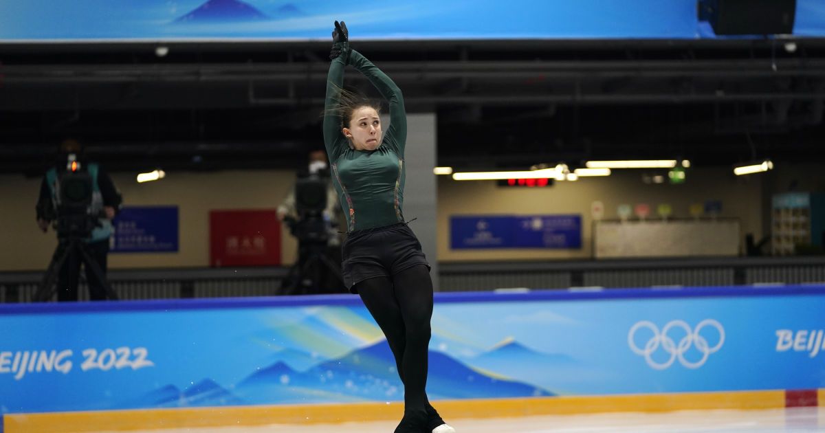 Мережа вибухнула обуренням через допуск спійманої на допінгу юної російської фігуристки до ОІ-2022