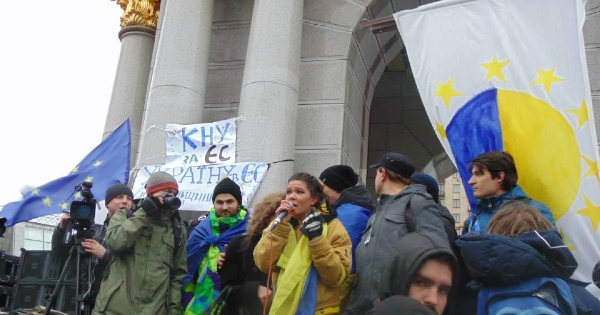 Руслана вшанувала пам'ять Небесної сотні: Вони були єдиною справжньою силою країни