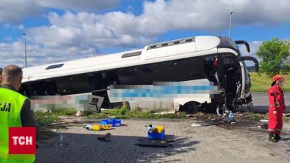 Аварія з українцями у Польщі і смерть дитини під колесами у Львові!