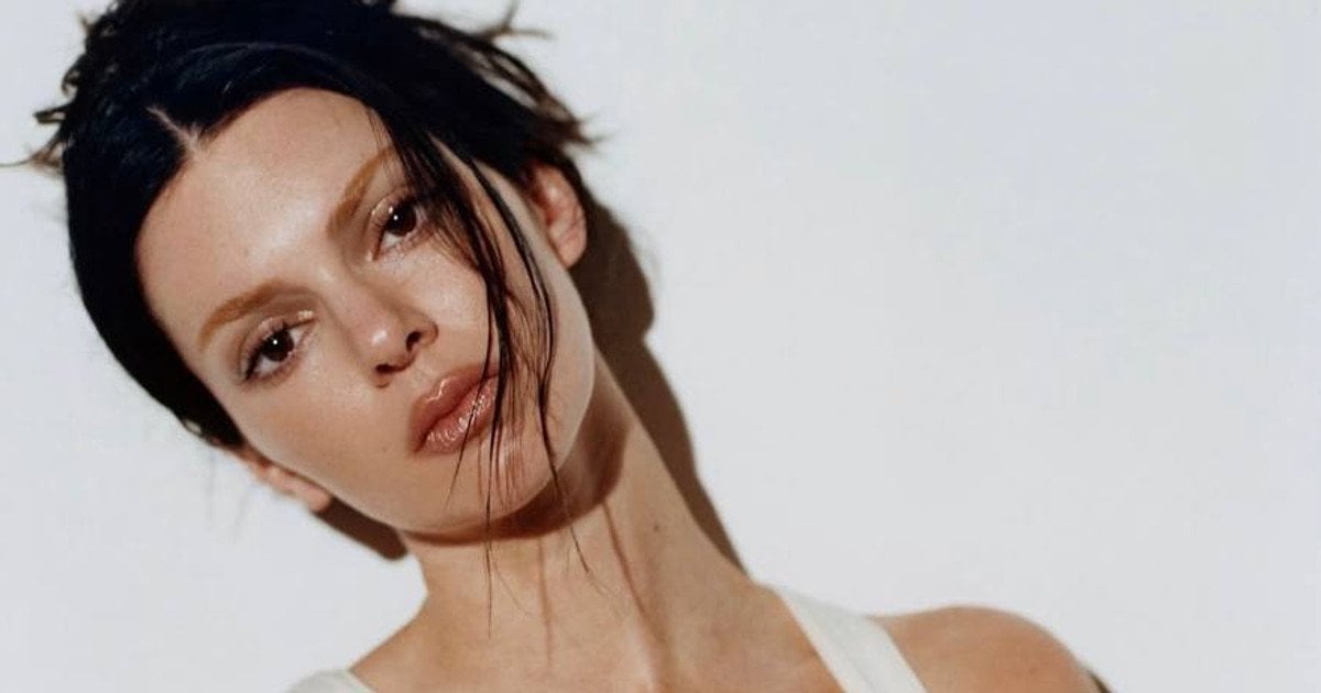 Кендалл Дженнер в Vogue France, фото: instagram.com/voguefrance