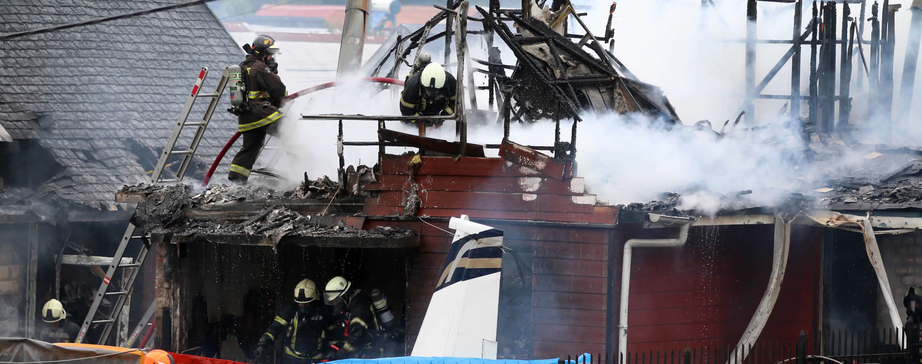 В Чили самолет упал на дом. Есть погибшие
