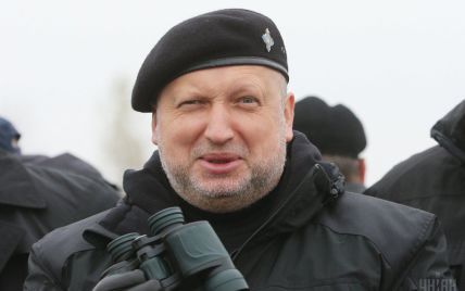 Турчинов закликав визнати ФСБ і Генштаб РФ терористичними організаціями