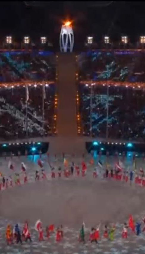 Грандиозное шоу-закрытие Олимпийских игр продолжалось два часа