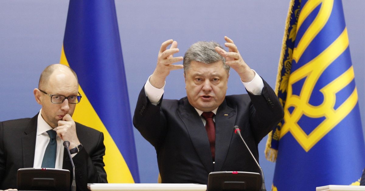 Между президентом Петром Порошенко и премьер-министром Арсением Яценюком разгорелся новый конфликт