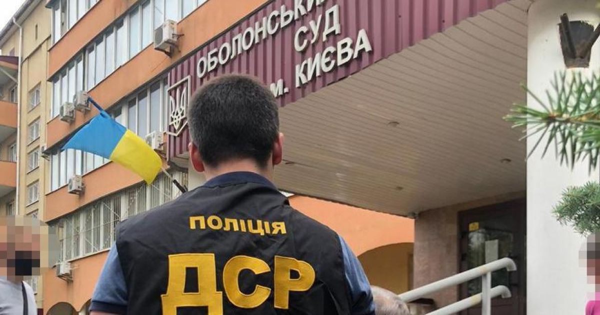 У Києві адвокат намагався підкупити суддю – пропонував 570 тисяч гривень