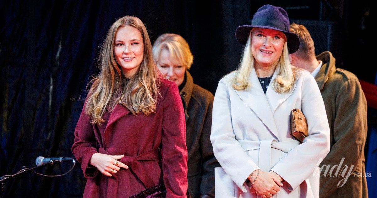 Принцеса Інгрід Олександра і Кронпринцеса Метте-Маріт