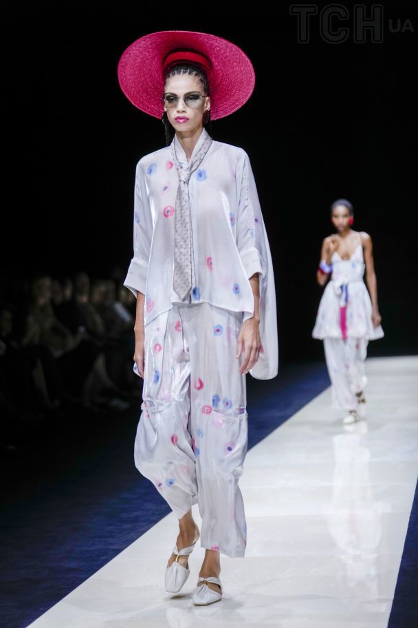 Коллекция Emporio Armani весна-лето 2025 / © Associated Press