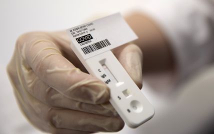 В Україні розробляють унікальний тест, який дозволить розрізнити грип від коронавірусу
