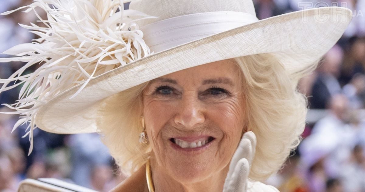 Королева Камілла