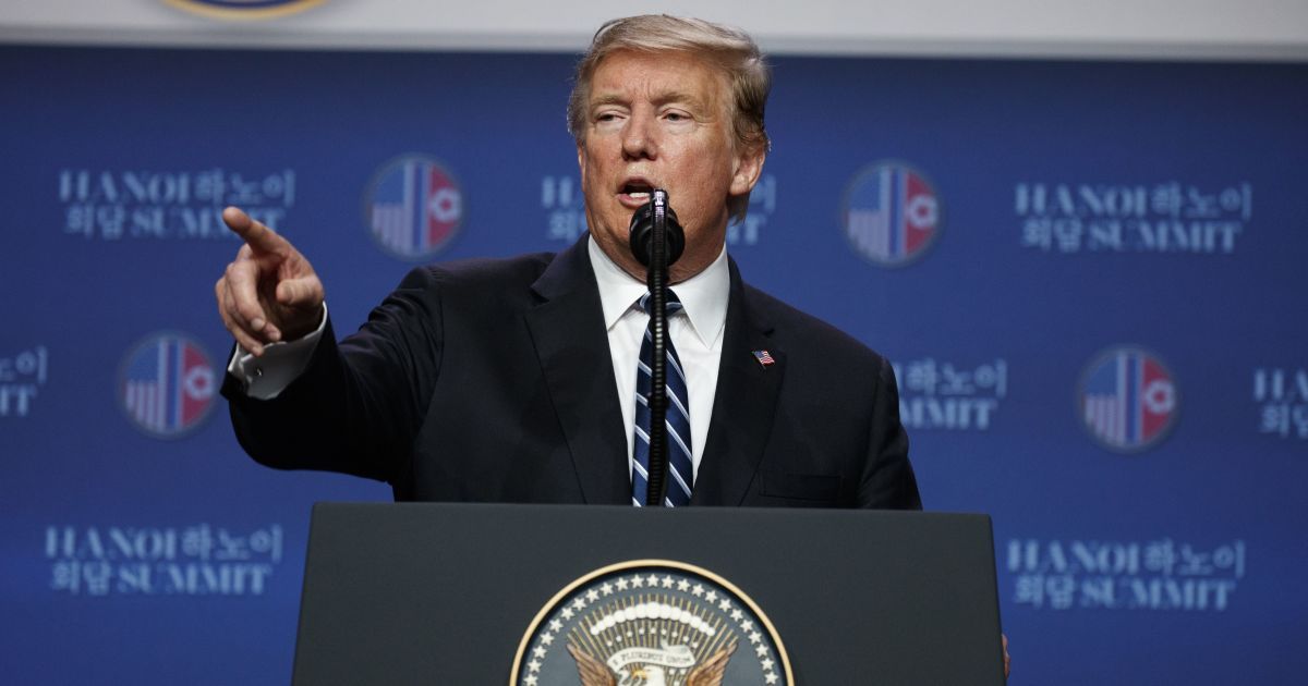 У США оприлюднили текст доносу на Трампа щодо його розмови із Зеленським