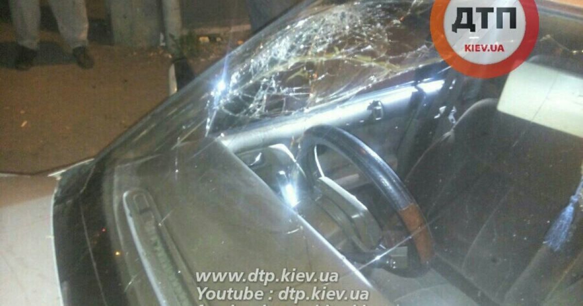 ДТП на Якубовського в Києві_2 / © dtp.kiev.ua