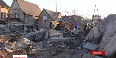 В Одесской области под завалами дома нашли тело ребенка