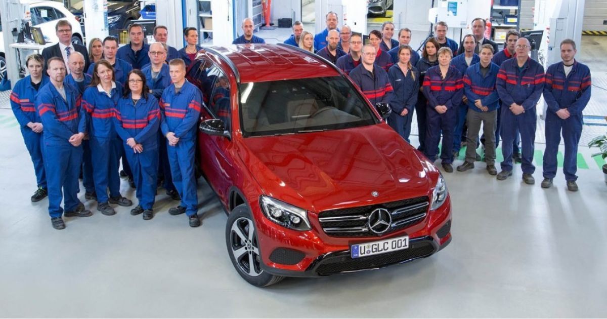 В Финляндии с конвейера сошел новый Mercedes-Benz GLC