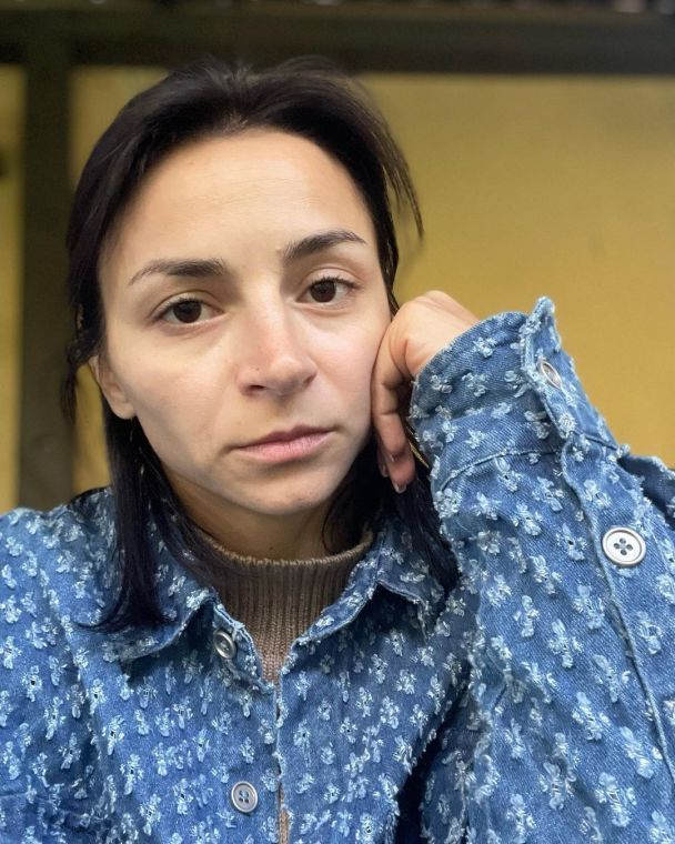 Студентка Ілона Гвоздьова поскаржилася на тяжку сесію та як на тлі цього занедужала
