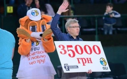 Одним кидком. Уболівальник виграв 35 тисяч гривень у півфіналі баскетбольної Суперліги