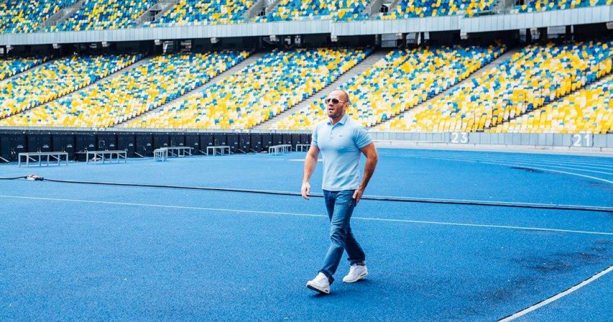 Зіркова підміна: замість Джейсона Стейтема на НСК "Олімпійський" знявся його український двійник