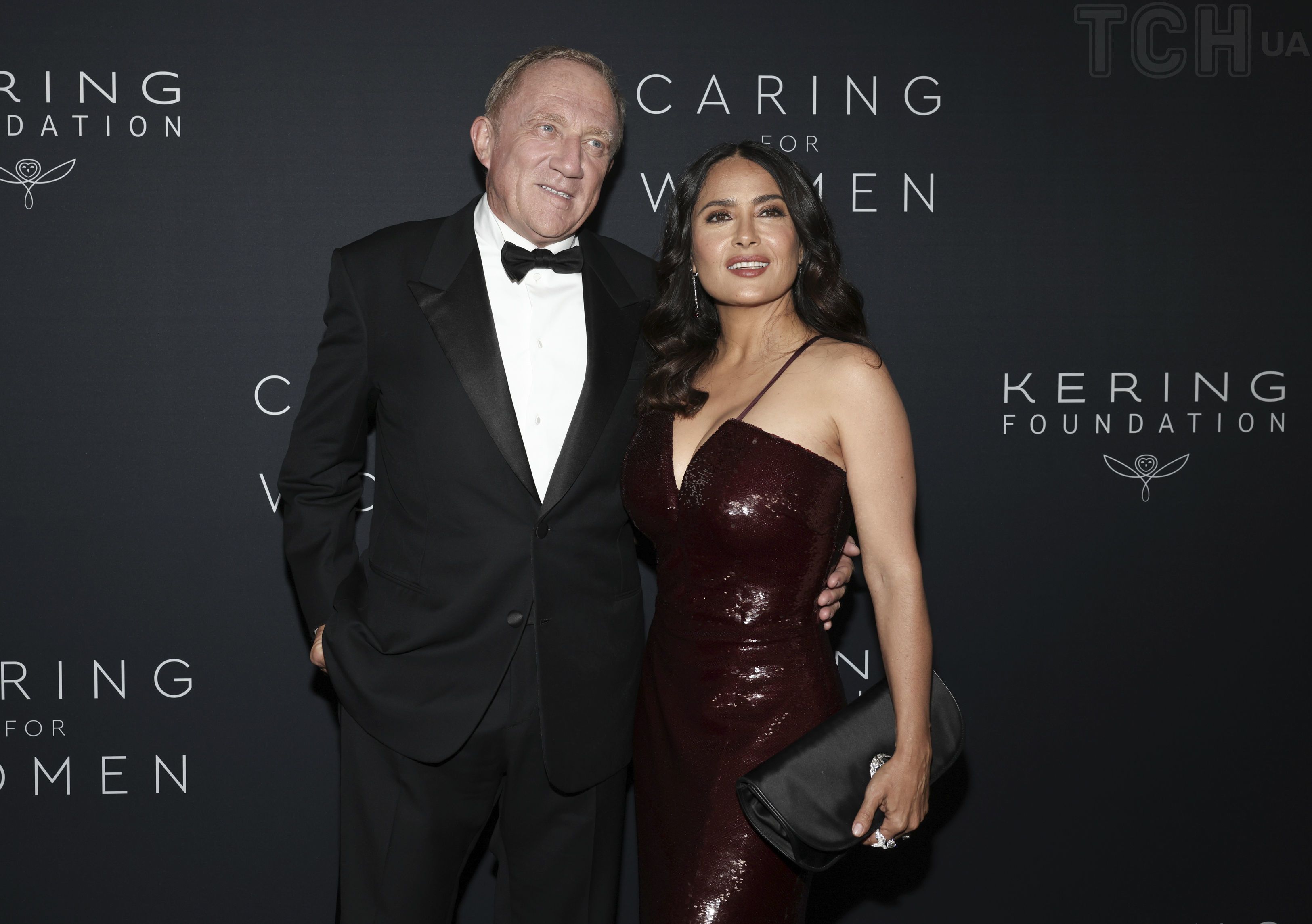 Ребекка Филд пен Алекс Сандерс порно