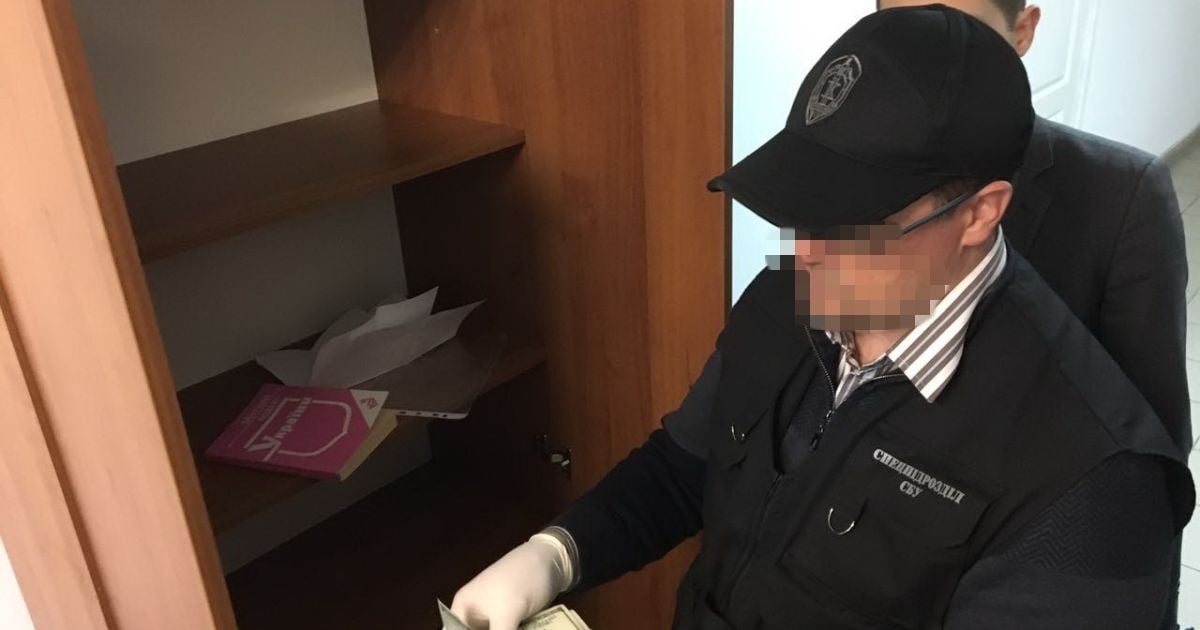 Заступника начальника Одеської митниці затримали за хабарництво