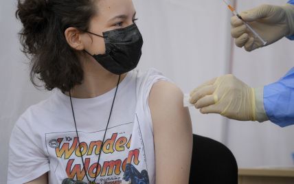 В Дании началась вакцинация от коронавируса детей в возрасте 12-15 лет