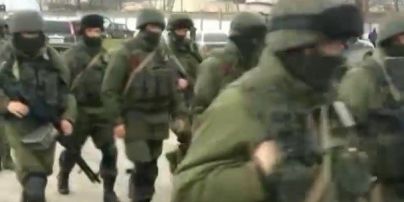 Зачем Путин стягивает войска в Крым и сколько ядерных боеголовок уже на полуострове